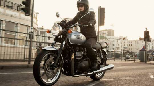 간지 넘치는 2015년식 본네빌. /사진=트라이엄프 홈페이지