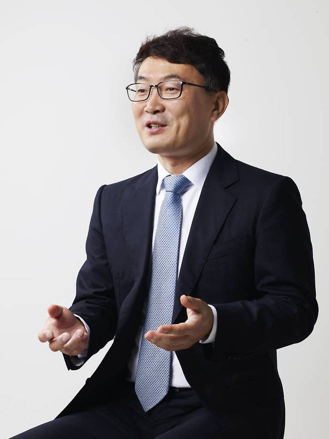 국봉환 슈피겐코리아 국내사업본부장.