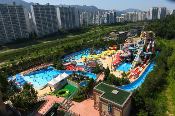 의정부에 문을 연 신규 워터파크, 아일랜드캐슬. [사진 경기관광공사]