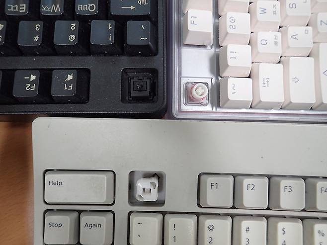 다양한 키보드 작동 방식