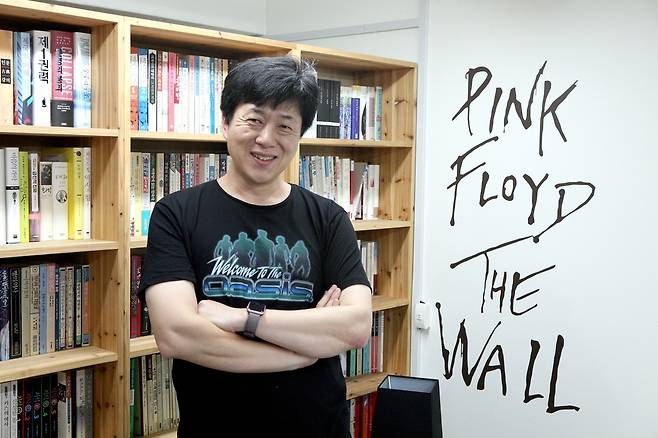 9월 한달 내내 핑크 플로이드 강좌를 여는 팝 칼럼니스트 김경진씨. 서정민 기자