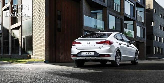 현대차, 더 뉴 아반떼