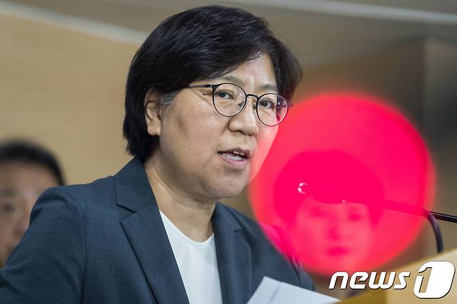정은경 질병관리본부장이 8일 서울 세종로 정부서울청사 브리핑룸에서 중동호흡기증후군(MERS·메르스) 확진환자 발생과 관련해 브리핑을 하고 있다. 2018.9.8/뉴스1 © News1 유승관 기자