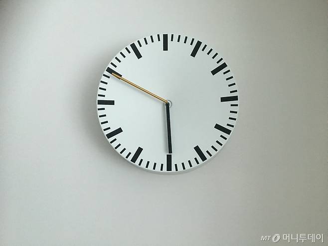 저녁 6시 전에 집에 도착하면 뭘 하면 재밌게 보낼 수 있을까 생각하게 된다. 저녁이 있는 삶, 만족스런 삶이다. 그리고 다음날 일을 더 열심히 하게 된다./사진=남형도 기자