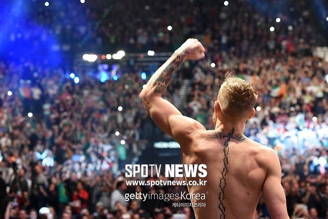 ▲ 글로벌 스포츠 매체 '스포츠키다'는 하빕 누르마고메도프와 코너 맥그리거(사진)의 UFC 229 라이트급 타이틀전을 세기의 대결로 명명했다. 둘은 다음 달 7일(한국 시간) 미국 네바다주 라스베이거스에서 주먹을 맞댄다.