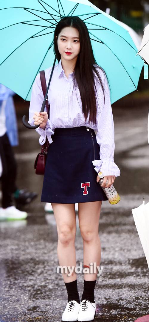 ▲ 오마이걸 지호 '출근길 빛내는 미모'