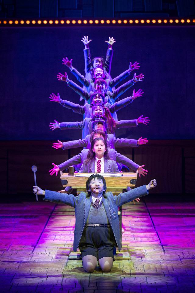 뮤지컬 ‘마틸다’의 한 장면. /사진제공=신시컴퍼니