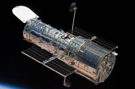 28세의 노익장을 과시하며 현역에서 활동 중인 허블 망원경의 모습. [사진=NASA]
