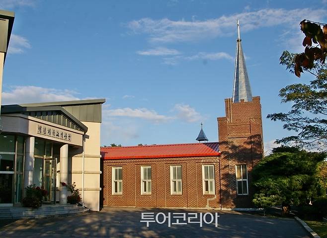 ▲ 최초의 기독복음 전례지 중화동 교회