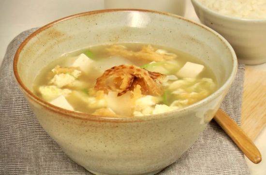 한국인 최고의 해장국으로 손꼽히는 북엇국. [사진=유튜브 화면캡처]