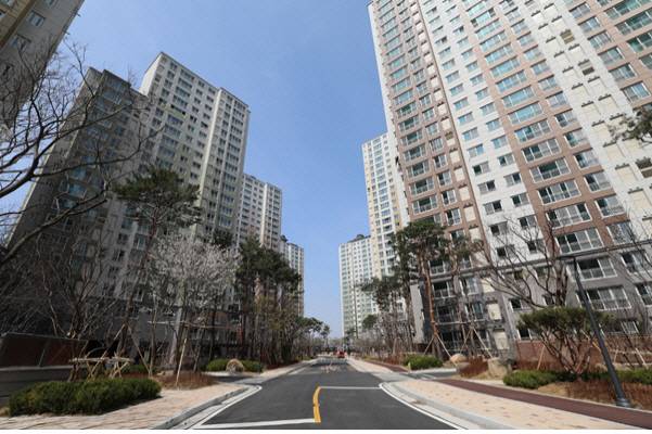 현대건설이 지어 올해 3월 입주한 ‘힐스테이트 당진 2차’ 아파트 단지 모습. [사진=현대건설]