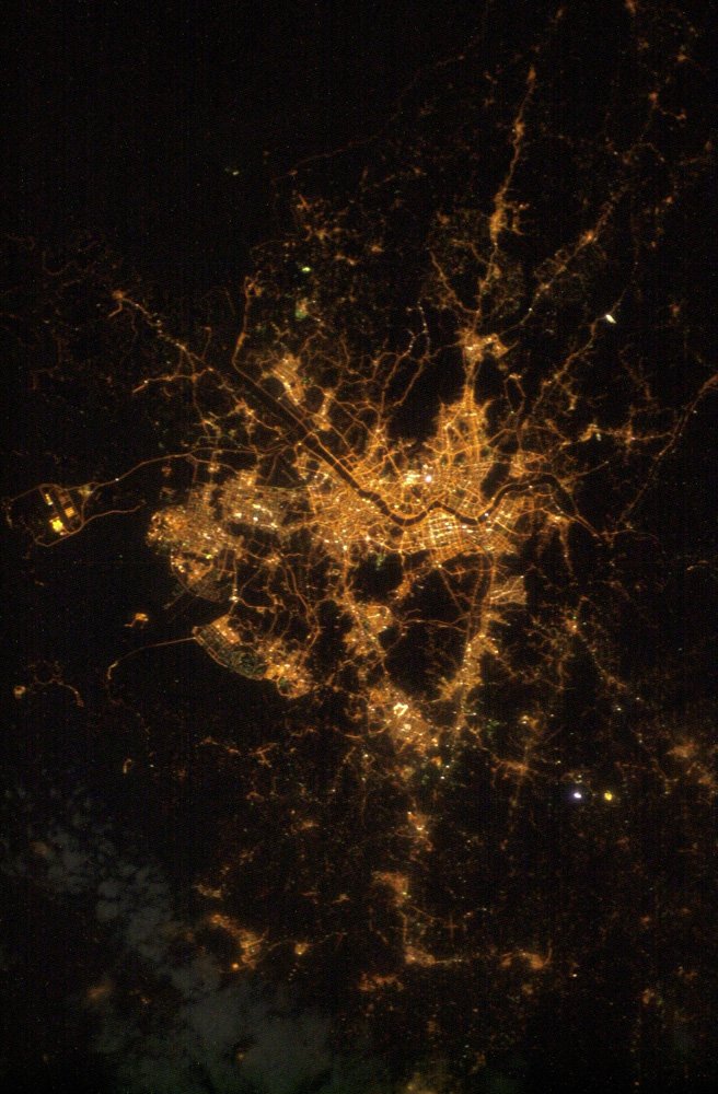 인공위성에서 내려다 본 서울의 밤 [사진 NASA]