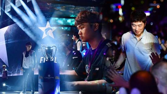 왼쪽부터 이상혁, 강범현, 임요환. 쿠키뉴스 박효상 기자