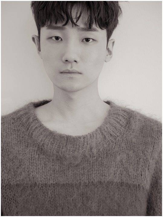 모두가 잘 되길 바라는 마음을 담아 지난 크리스마스에 신곡 ‘잘 되길 바랄게’를 선보인 싱어송라이터 소수빈. 사진제공=피치스레이블