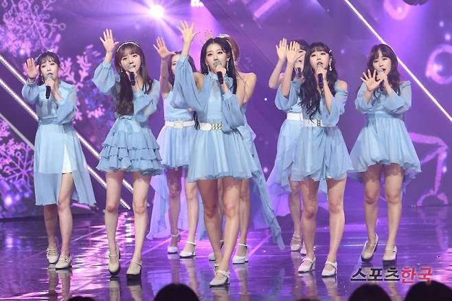 '쇼 챔피언' 무대에 선 러블리즈. 사진=장동규 기자 jk31@hankooki.com