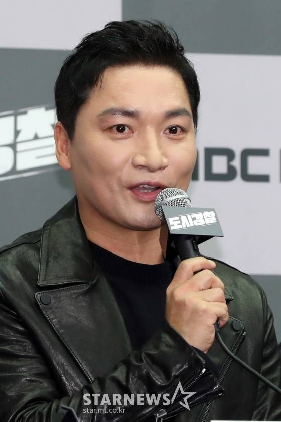 배우 조재윤 /사진=이기범 기자