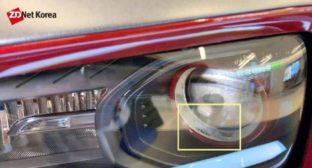 헤드라이트에 'IRONMAN' 문구가 새겨진 코나 아이언맨 에디션 (사진=지디넷코리아)