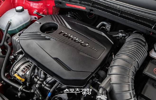 3세대 쏘울부스터 가솔린 1.6 터보 엔진룸
