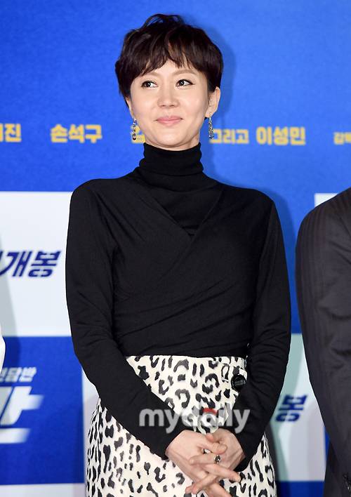 ▲ 염정아 '부드러운 웃음'