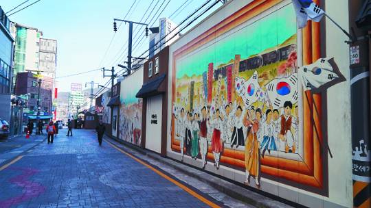 부산 구포역 뒤쪽 3·1만세운동길. 고명우는 한때 부산 선교병원에서 성장했다.