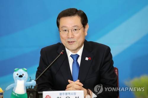 이용섭 광주시장 [연합뉴스 자료사진]