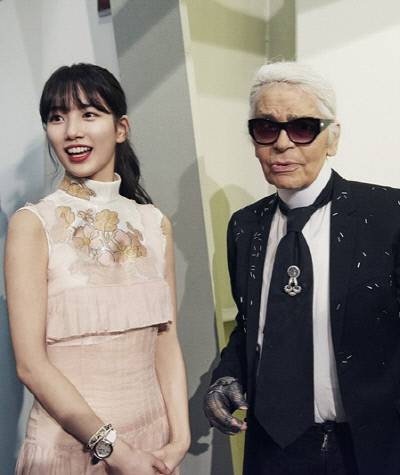 수지와 칼 라거펠트. 펜디 제공