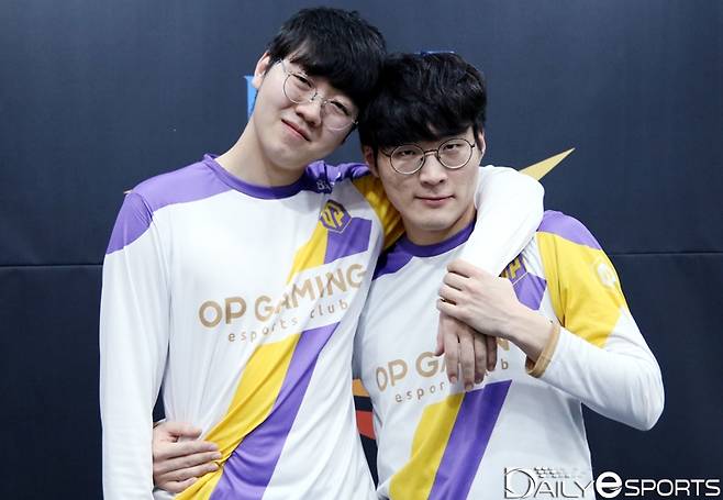 OP 게이밍 레인저스의 '빠뽀' 최성철과 '디지98' 황대권.