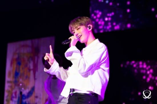(사진=윤지성 sns)