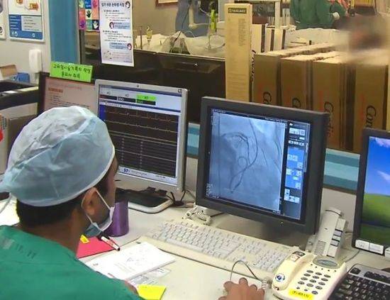 최근 '바이오테러' 등으로 바이오안보가 위협받고 있습니다. [사진=유튜브 화면캡처]