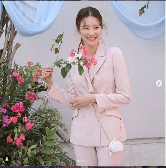 소비자와 분쟁으로 안티팬을 양산했던 판매자 치유. [인스타그램 캡쳐]