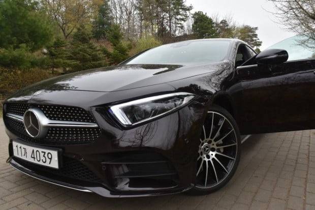 3세대 모델 더 뉴 CLS 400 d 4MATIC AMG Line 옆모습 / 사진 = 정현영 기자