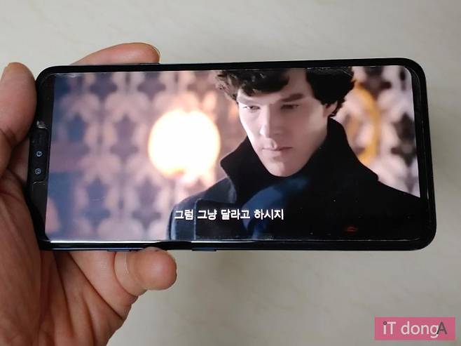 스마트폰에서는 앱을 설치해 보면 된다