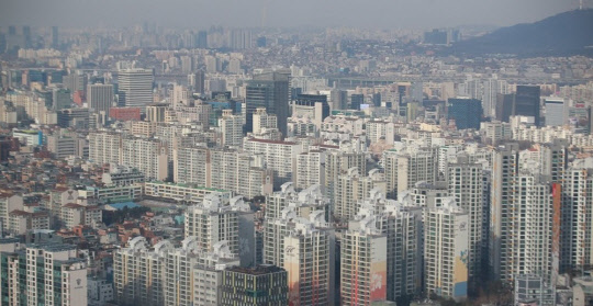 서울 강남구가 서울 주요 자치구 중 공시가 오류 재조정이 가장 많이 이뤄진 것으로 나타났다.<연합뉴스>