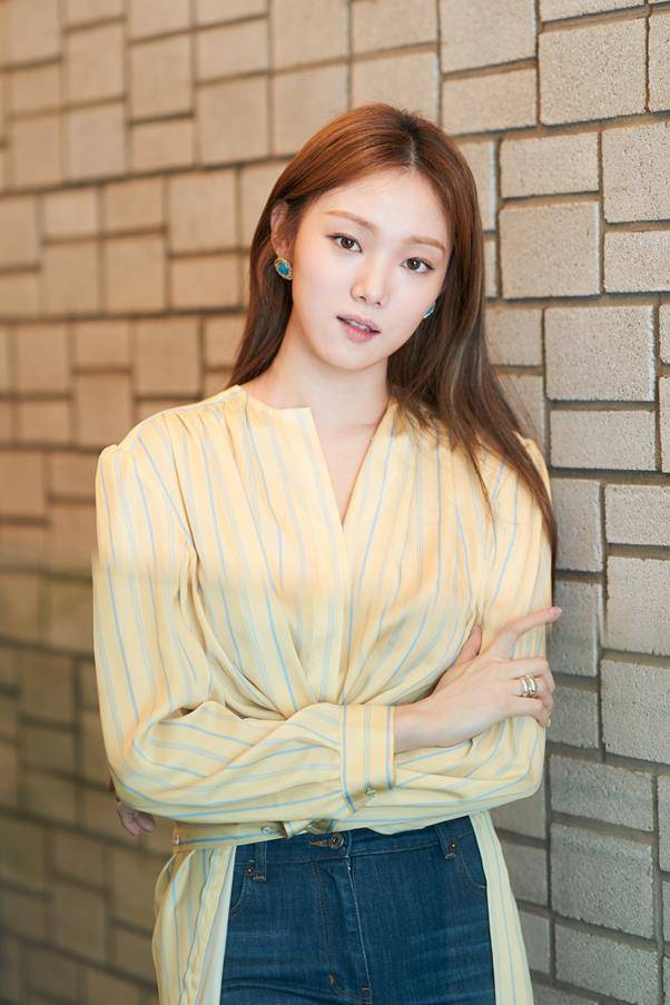 배우 이성경이 인터뷰를 가졌다. CJ엔터테인먼트 제공