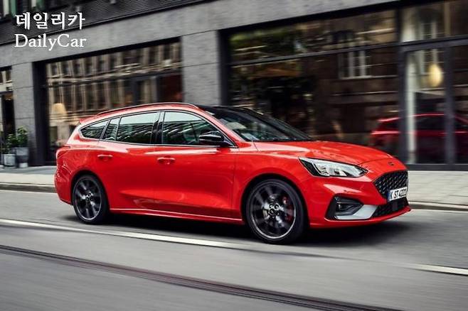 포드, 신형 포커스 ST 에스테이트 (출처 포드)