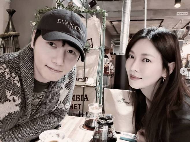 김소연-이상우 부부. 김소연 인스타그램