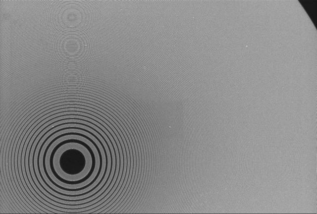 존플레이트 렌즈. <사진=이솔>