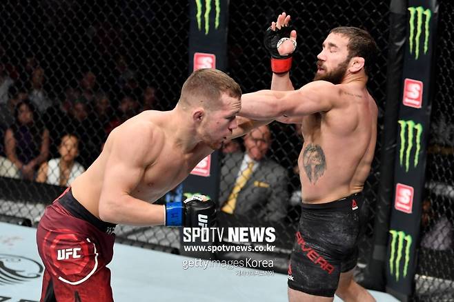 ▲ 페트르 얀의 상승세가 무섭다. 지난해 6월 UFC에 데뷔해 옥타곤 5연승을 이어 갔다. UFC 238 전 경기 영상과 하이라이트는 스포티비나우(spotvnow.co.kr)에서 볼 수 있다.