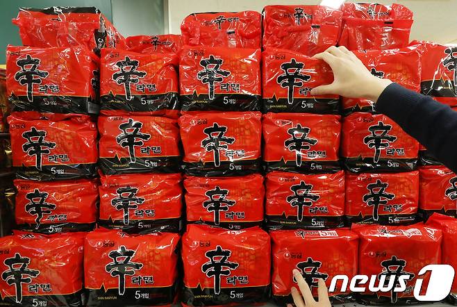 농심 신라면© News1 송원영 기자
