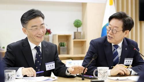 이재명 경기도지사와 이국종 경기남부권역외상센터장 [경기도 제공. 재판매 및 DB 금지]