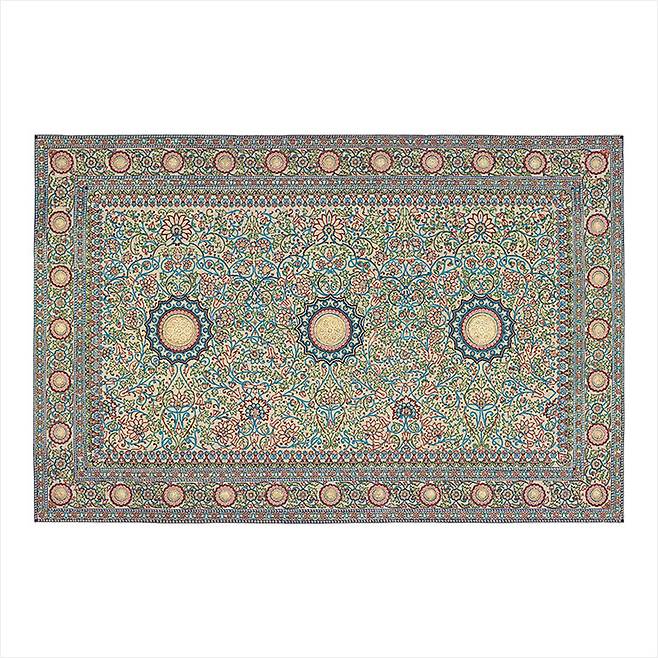 바로다의 진주 카펫이 박물관 컬렉션에 포함돼 있다.