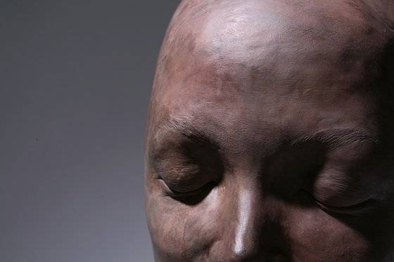 백효훈, Dreamer, sculpt, 30.5x30.7x47cm. [사진 갤러리도스]