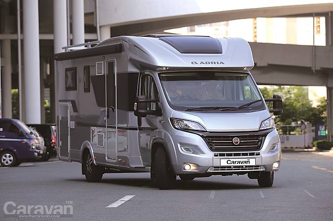 코리아캠핑카쇼를 위해 바다를 건너온 ADRIA Coral Supreme 670 SL
