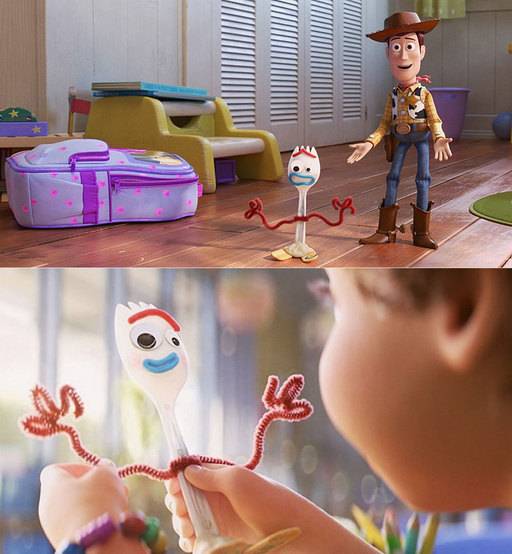 자신의 정체성을 혼란스러워하는 ‘포키’와 그를 달래는 ‘우디’(위). 보니가&nbsp;‘포키’를 만드는 장면(아래).영화&nbsp;‘토이스토리4’ 스틸컷