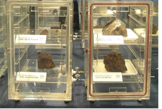 장보고기지 등 남극대륙에서 발견한 운석들은 인천 송도의 극지연구소 운석 보관실에서 관리하고 있다.[사진 극지연구소].