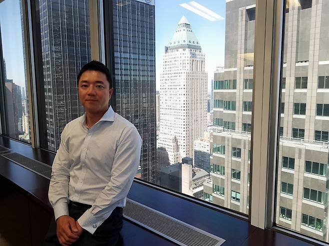 Mirae Asset Securities’ New York office CEO Jae Ryu poses for a photo at the firm’s office on 7th Avenue Manhattan, New York, July 1. (Jung Min-kyung/The Korea Herald)