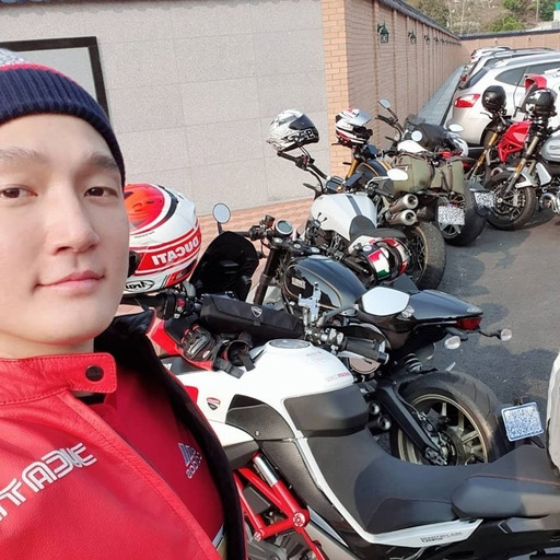 예학영 사회관계망서비스(SNS) 갈무리