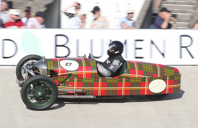 1934년 제작된 영국의 수제자동차 모건 에어로의 3개의 휠이 달린 스포츠카. [로이터=연합뉴스]