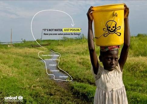 매일 함부로 쓰는 물은, 먼 곳에 사는 누군가에겐 아주 귀한 물이다. 물을 얻기 위해 평균 10km 이상을 매일 걷기도 한단다./사진=유니세프