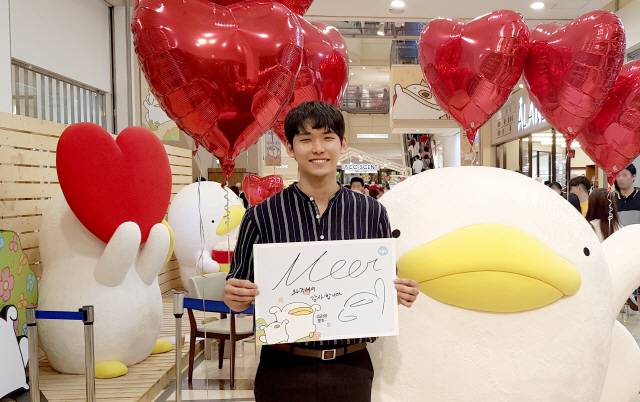 캐릭터 ‘오구’의 작가 문종범씨.